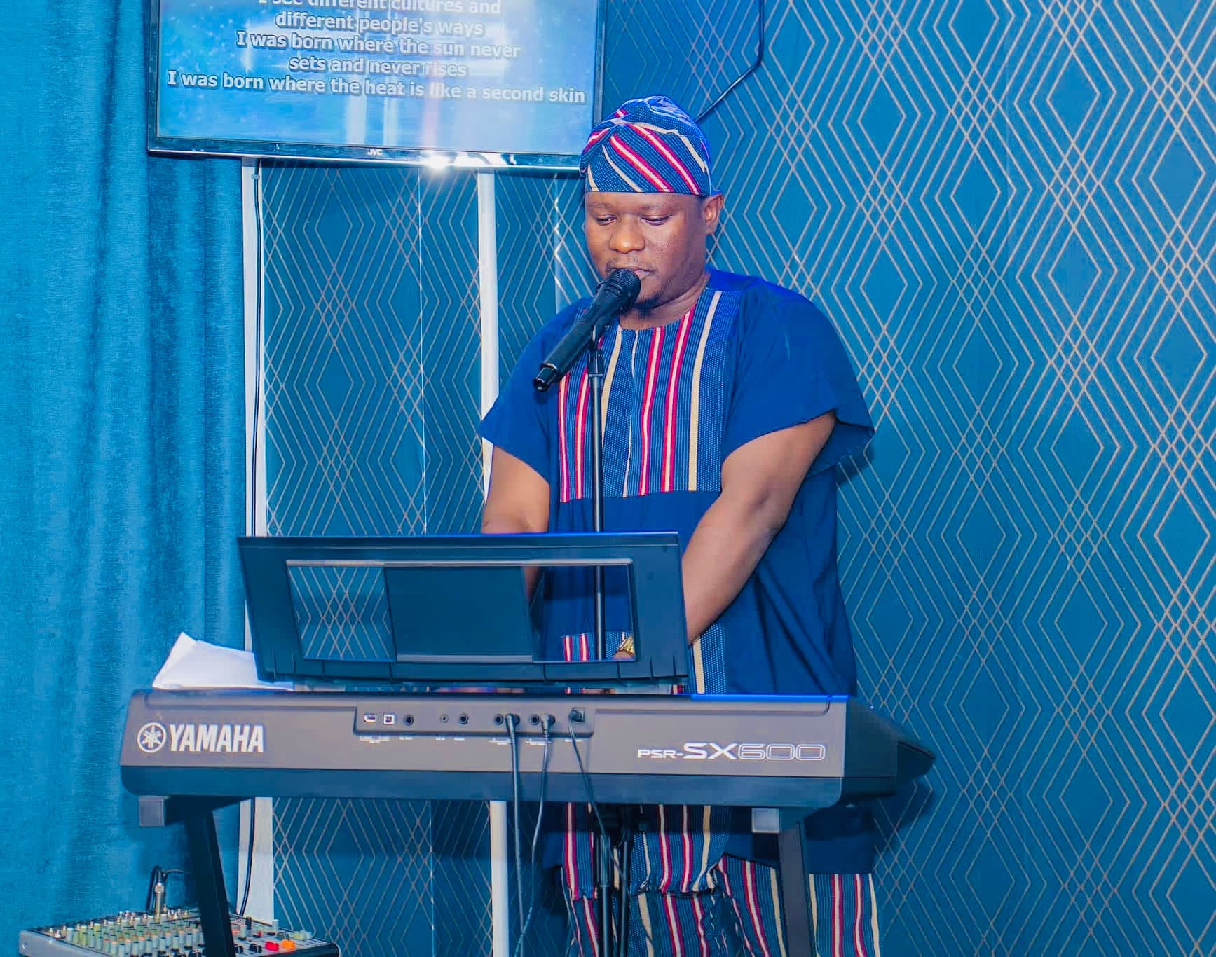 Olamide Sax - Professional Saxophonist